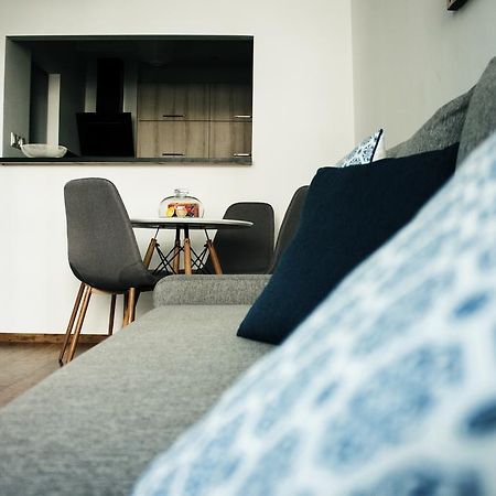 Appartement Apartament à Radom Extérieur photo